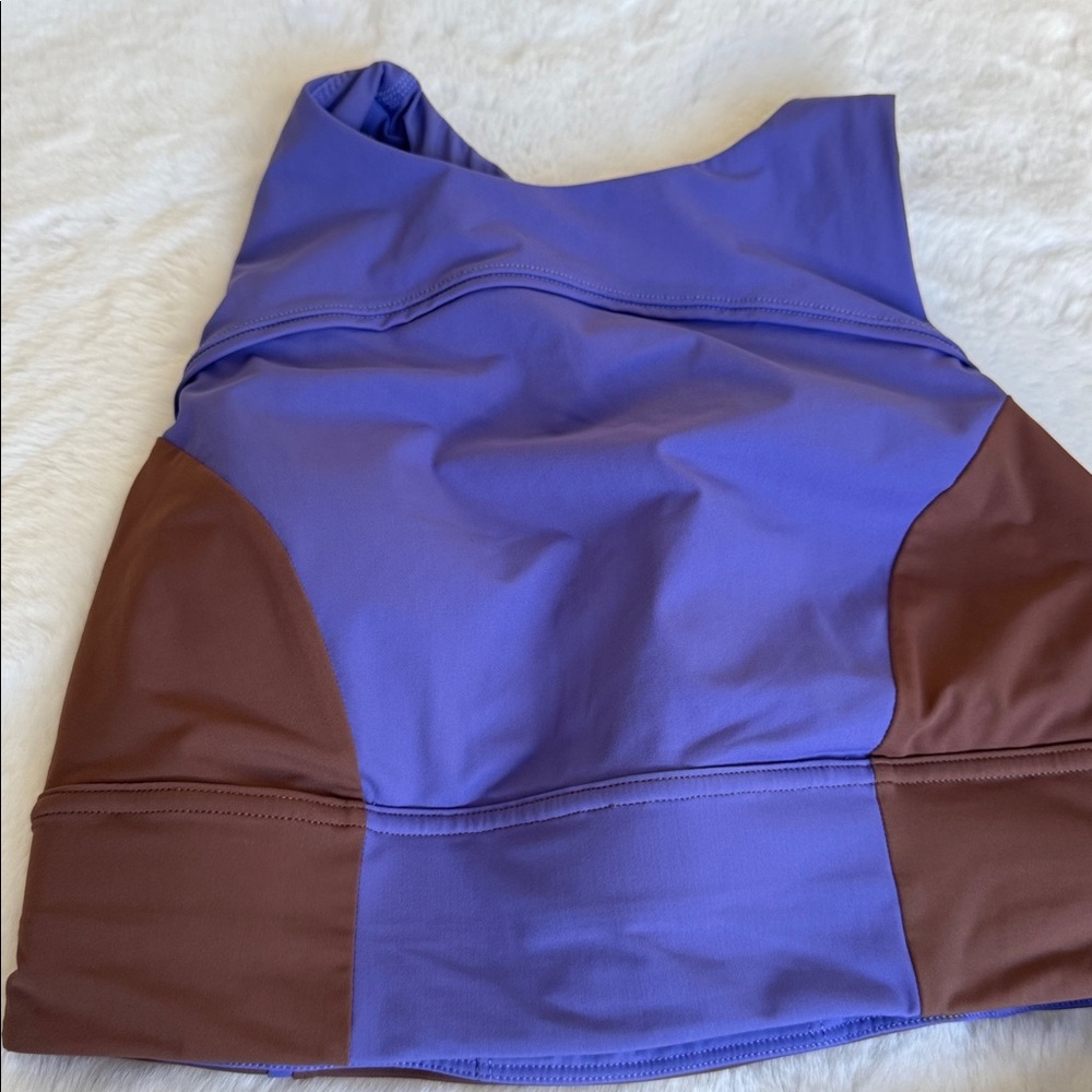 Lululemon NWOT Hike to Swim set - Picture 3 of 4